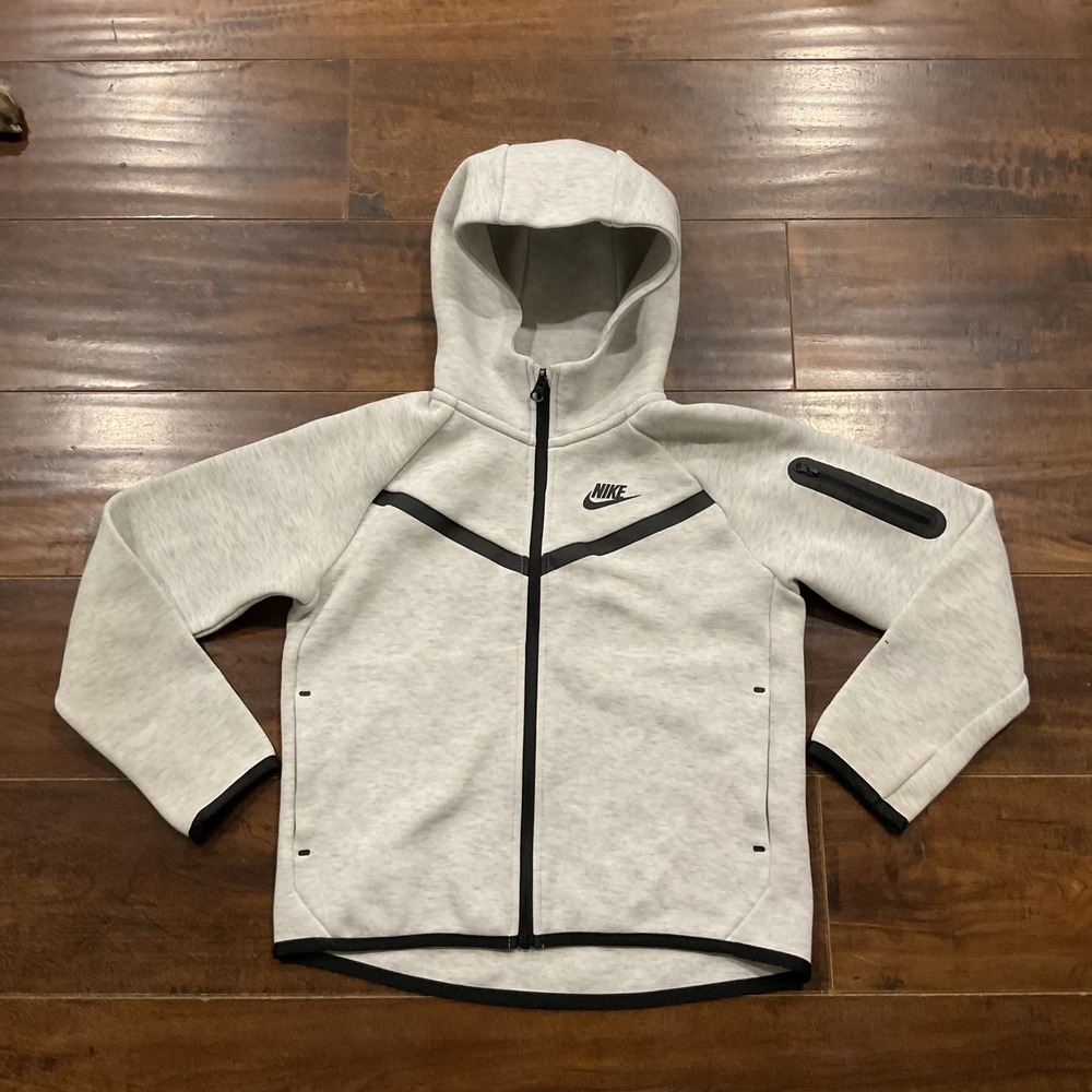 Nike Sportswear Tech Fleece Full-Zip Hoodie Grey Black Kids Medium CU9223-063